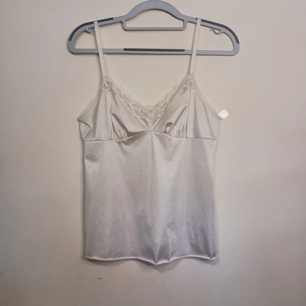 Vintage Vanity Fair Camisole Size 32/S Beige Lace Trim Adjustable Straps VGUC - Picture 3 of 6